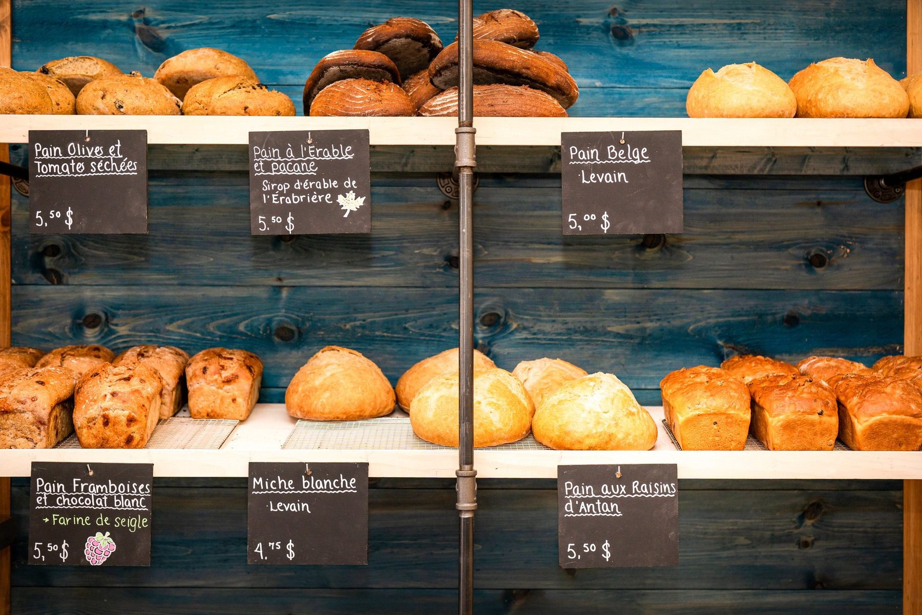 Les tablettes de pains au levain et leurs ardoises